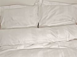Dobbelt satin strib sengesæt str. 200x220/2x60x63cm Hvid, L.grå